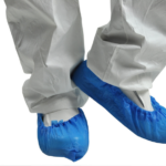product photo shoe covers blue – SAFEWEAR CPE OVERSHOES MACHINE-MADE